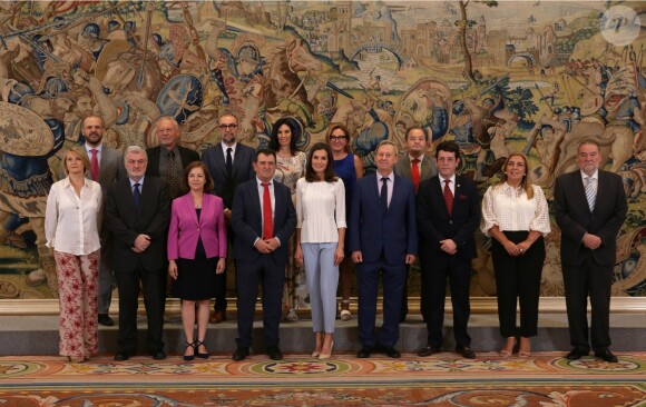 La reine Letizia d'Espagne en audience avec les membres de "Spanish Association of Periodical Publication Publishers (AEEPP)" au palais Zarzuela à Madrid le 27 juin 2019