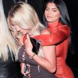 Khloe Kardashian et Kylie Jenner arrivent à l'anniversaire de Larsa Pippen à Los Angeles le 29 juin 2019. Los Angeles, CA