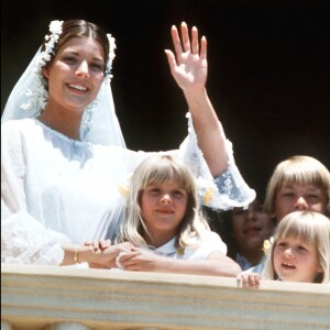 Mariage de la princesse Caroline de Monaco avec Philippe Junot, ici avec sa mère Grace de Monaco, en 1978.