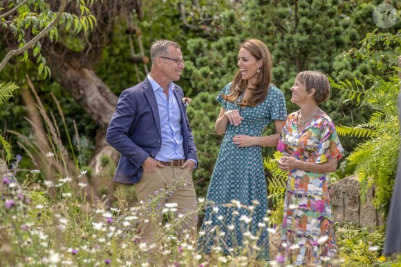 Catherine (Kate) Middleton, duchesse de Cambridge, invite les enfants du centre Anna Freud, de l'hôpital Evelina pour enfants, de Action for Children et de Place2Be à se joindre à elle pour un pique-nique suivi d'une chasse au trésor et une identification d'insectes. Dans le cadre de son programme pour inciter les familles et les communautés à passer du temps en plein air, le jardin RHS Back to Nature de la Duchesse de Cambridge sera transféré au festival RHS Garden Garden Festival. Londres, le 1er juillet 2019.