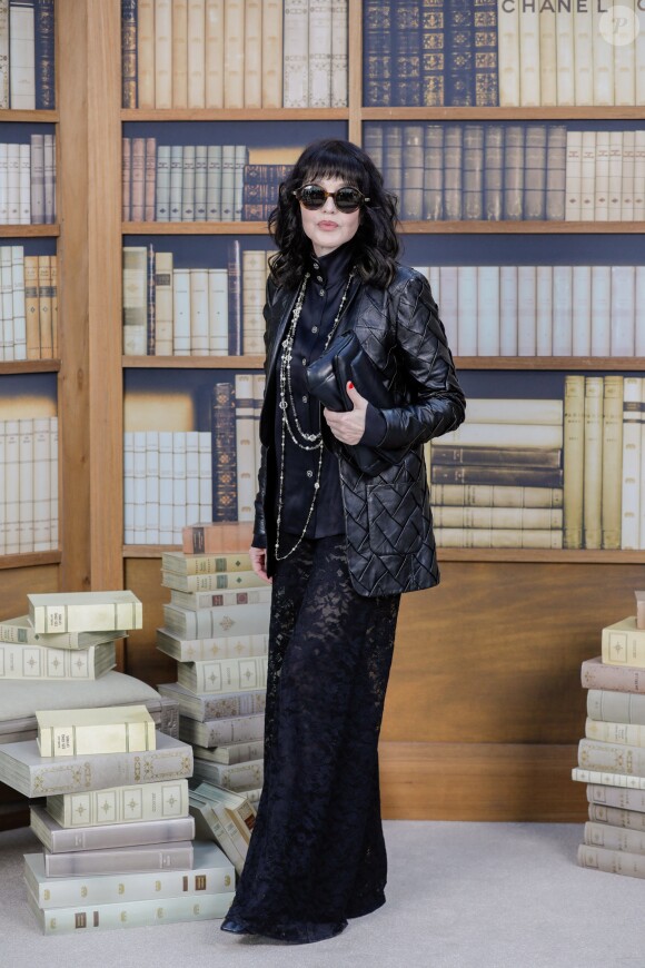 Isabelle Adjani assiste au 2ème défilé de mode Haute-Couture automne-hiver 2019/2020 "Chanel" à Paris. Le 2 juillet 2019 © Olivier Borde / Bestimage