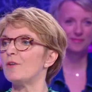 Nagui ému par une histoire de la candidate Cathy, dans "Tout le monde veut prendre sa place", le 2 juillet 2019, sur France 2