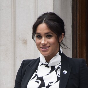 A l'occasion de la journée mondiale du droits des femmes, Meghan Markle (enceinte), duchesse de Sussex, a participé à une discussion conjointe avec le Trust "The Queen's Commonwealth" au King's College à Londres. Le 8 mars 2019