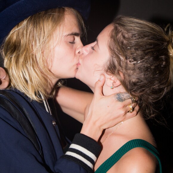 Exclusif - Cara Delevingne et sa compagne Ashley Benson fêtent leurs fiançailles lors d'une soirée au VIP Room de Saint-Tropez, Côte d'Azur, France, le 8 juillet 2019.