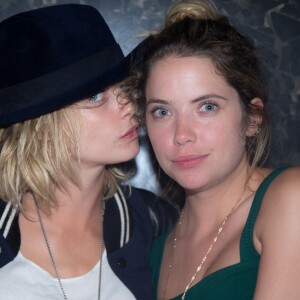 Exclusif  - Cara Delevingne et sa compagne Ashley Benson fêtent leurs fiançailles lors d'une soirée au VIP Room de Saint-Tropez, Côte d'Azur, France, le 8 juillet 2019.