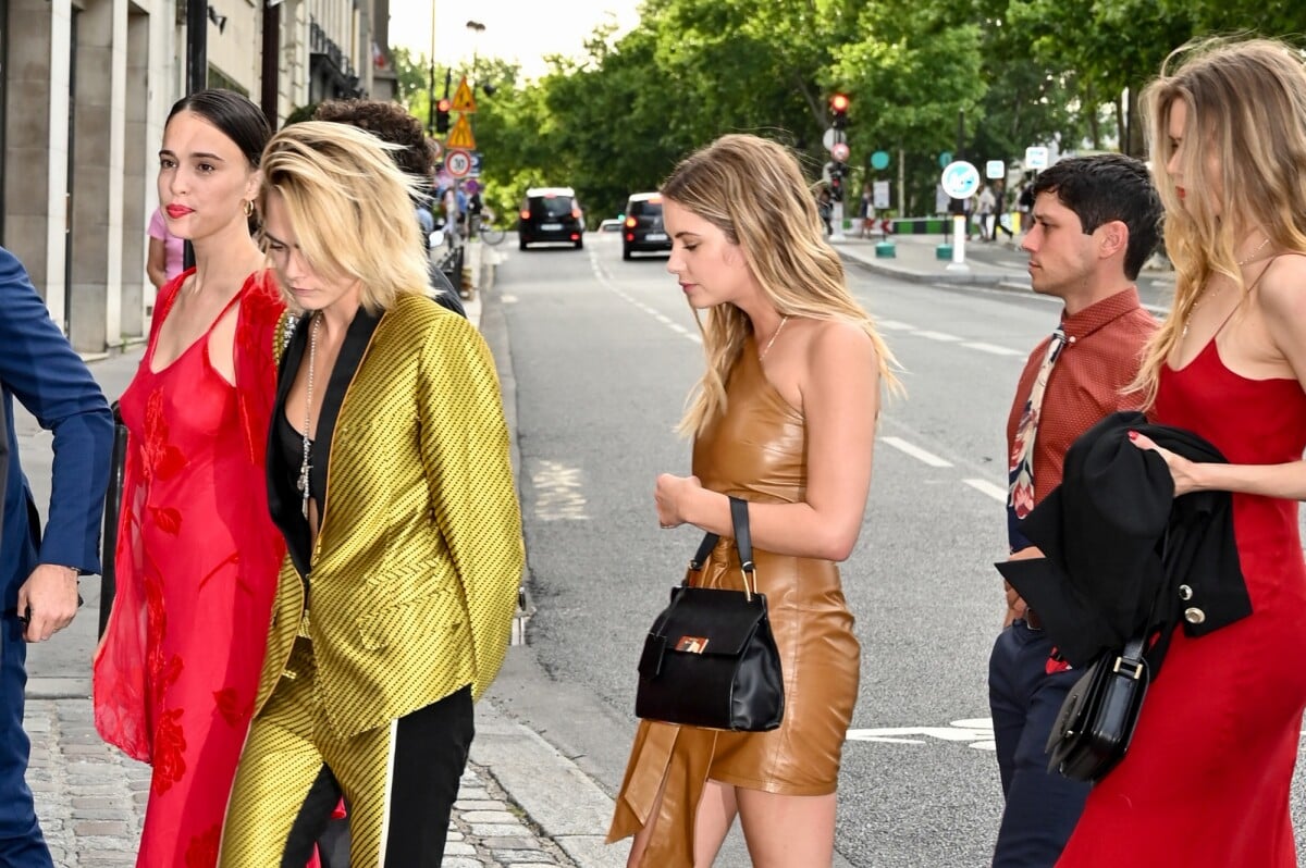 Vidéo : Cara Delevingne, Ashley Benson - Les invités de Zoe Kravitz et