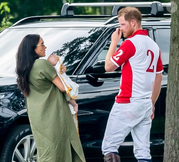 Le prince Harry, duc de Sussex, Meghan Markle, duchesse de Sussex et leur fils Archie Harrison Mountbatten-Windsor lors d'un match de polo de bienfaisance King Power Royal Charity Polo Day à Wokinghan, comté de Berkshire, Royaume Uni, le 10 juillet 2019.