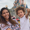 Chloé Mortaud et Matis le 3 juin 2018 à Disneyland Paris.