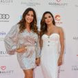 Maria Bravo (co-fondatrice de la Fondation Global Gift) et Eva Longoria lors du défilé organisé par la fondation "Global Gift" dans le cadre de la Fashion Week de Marbella, le 11 juillet 2019.