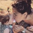 Tiffany de "Mariés au premier regard" partage une glace avec sa fille Romy, le 10 juillet 2019