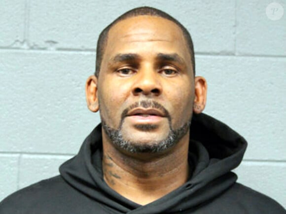 Robert Kelly, connu sous le nom de R. Kelly, photo fournie par le département de police de Chicago, il est inculpé d'abus sexuels sur mineures à Chicago le 23 février, 2019