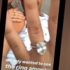 Sarah Hyland partage des photos de ses fiancailles avec Wells Adams sur son Instagram. (Juillet 2019)