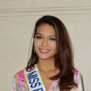 Vaimalama Chaves, Miss France 2019 - People au défilé de mode Prêt-à-Porter automne-hiver 2019/2020 "Léonard Paris" à Paris. Le 1er mars 2019 © Veeren-CVS / Bestimage
