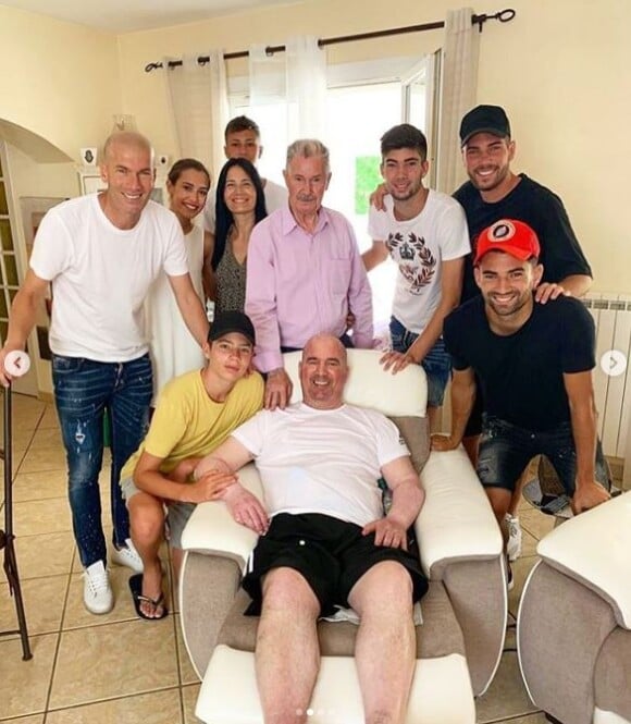 Enzo Zidane rend hommage à son oncle Farid, décédé le 12 juillet 2019 à Marseille, sur Instagram le 15 juillet 2019.
