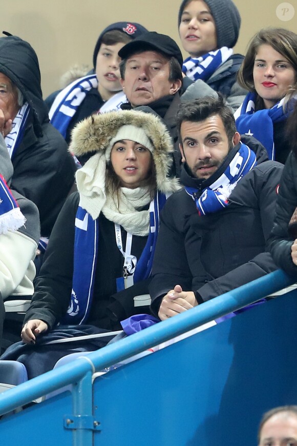 Laurent Ournac et sa femme Ludivine pendant le match de qualification de la coupe du monde de football 2018, France vs Suède au Stade de France à Saint-Denis, France, le 11 novembre 2016. La France gagne sur le score de 2-1. © Cyril Moreau/Bestimage