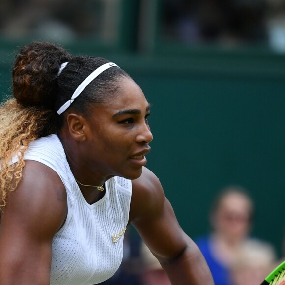 Simona Halep remporte la finale femme du tournoi de Wimbledon "Serena Williams - Simona Halep (2/6 - 2/6)" à Londres, le 13 juillet 2019.