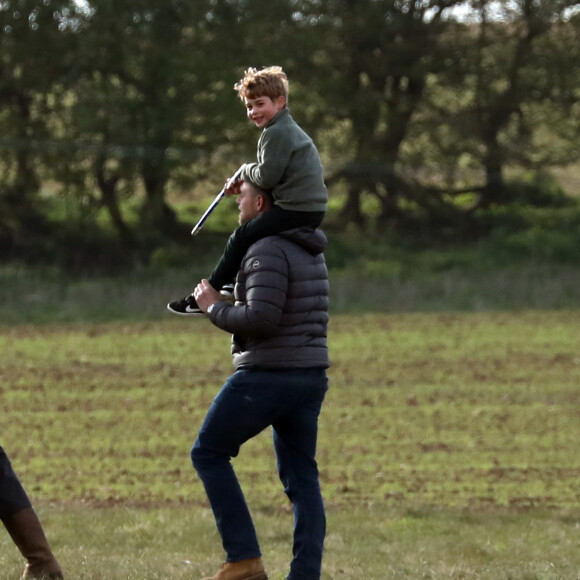 Exclusif - Mike Tindall, Le prince George lors d'une après-midi de détente en famille en marge des courses de chevaux de Burnham dans le Norfolk le 12 avril 2019.