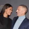 Vincent Cassel et sa femme Tina Kunakey à l'avant-première du film policier "L'Empereur de Paris" au cinéma Gaumont-Opéra à Paris, France, le 10 décembre 2018. © Coadic Guirec/Bestimage