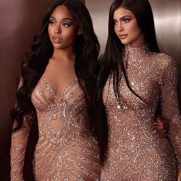 Jordyn Woods flirte de nouveau avec un ex de Khloe Kardashian, James Harden. (Juillet 2019)