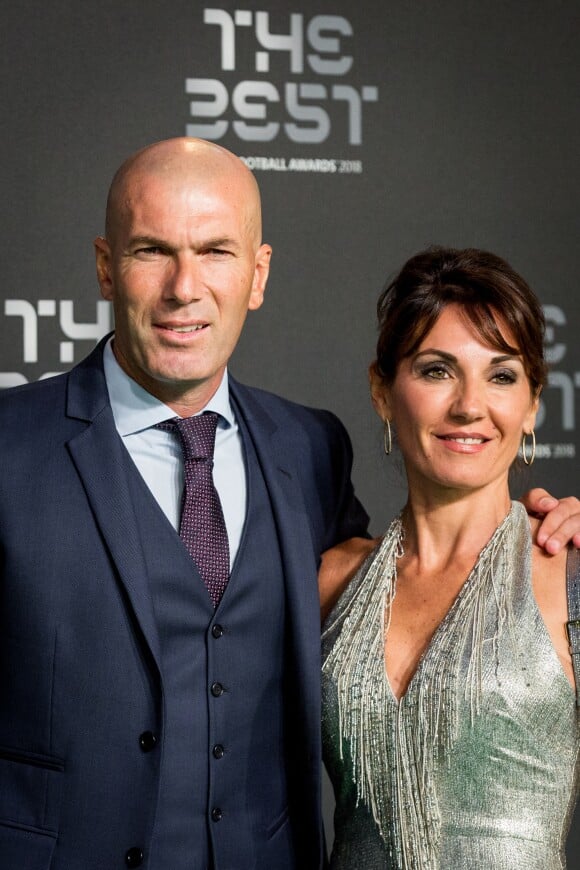 Zinedine Zidane et sa femme Véronique - Les célébrités arrivent à la cérémonie des Trophées Fifa 2018 au Royal Festival Hall à Londres, Royaume Uni, le 25 septembre 2018. © Cyril Moreau/Bestimage--