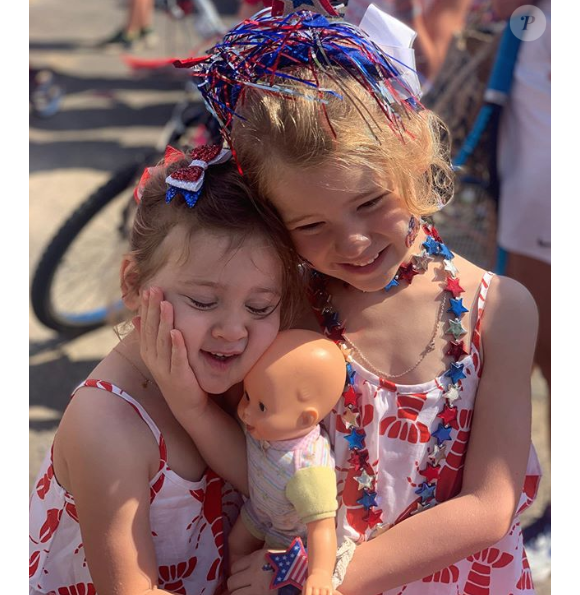 Mila et Poppy, les deux fills de Jenna Bush sur Instagram, le 4 juillet 2019