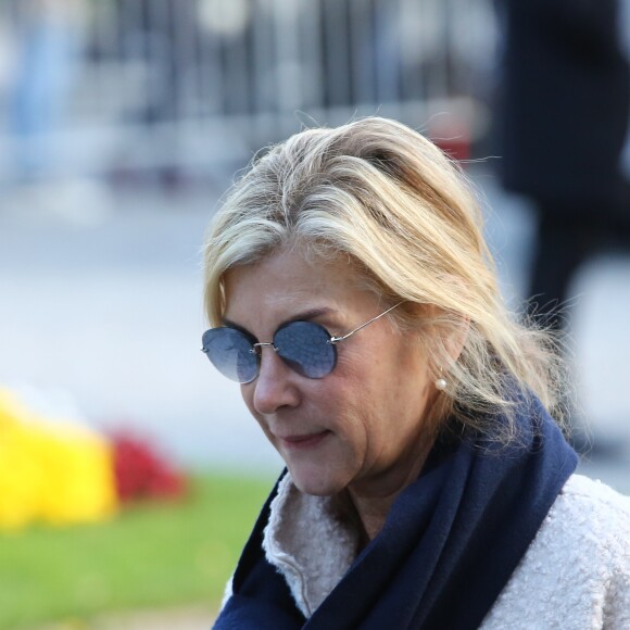 Michèle Laroque - Sorties des obsèques du journaliste, animateur de télévision et animateur de radio français Philippe Gildas en la salle de la Coupole au crématorium du cimetière du Père-Lachaise à Paris, France, le 5 novembre 2018.