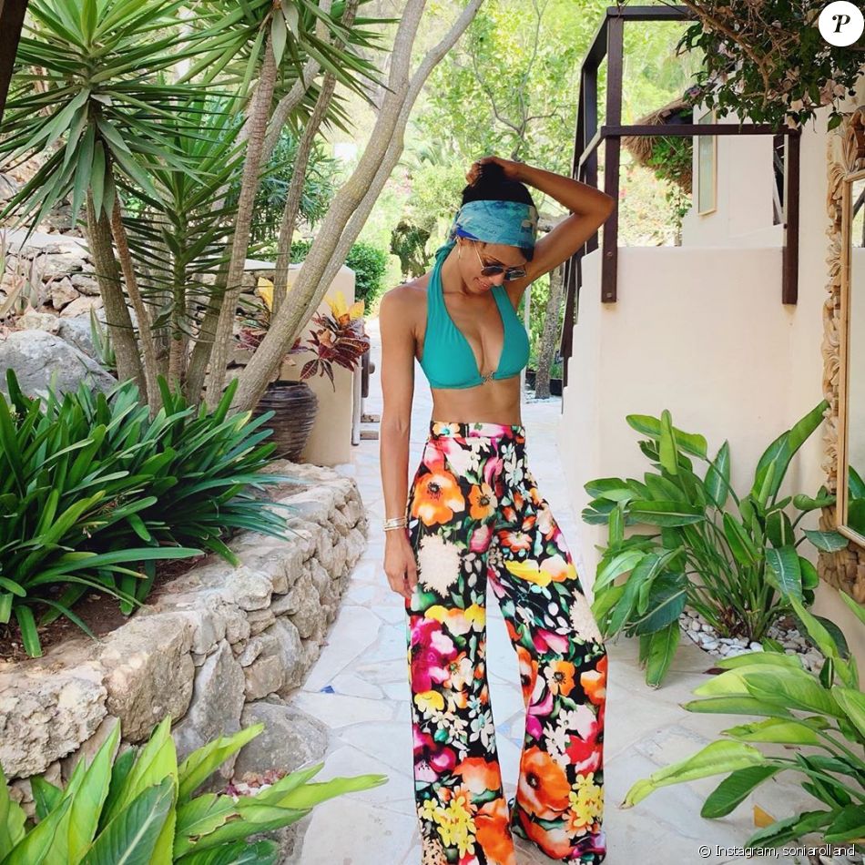 Sonia Rolland en vacances, pose sur Instagram. Août 2019 - Purepeople