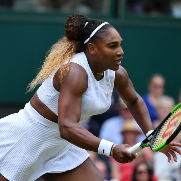 Serena Williams lors de la finale du tournoi de Wimbledon contre Simona Halep le 13 juillet 2019.