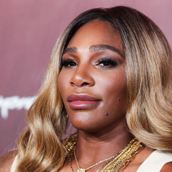 Serena Williams - Photocall de la soirée 'Sports Illustrated Fashionable 50' au Sunset Room Hollywood à Los Angeles, le 18 juillet 2019.