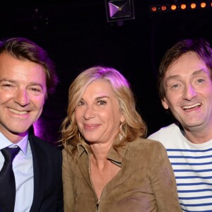 Exclusif - Michèle Laroque entre son compagnon François Baroin et Pierre Palmade - After-party du film Brillantissime à la discothèque L'Arc à Paris, France, le 15 janvier 2018. Evènement organisé par Five Eyes Production. © Rachid Bellak/Bestimage