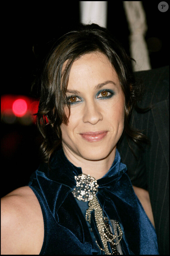 Alanis Morissette à la Première du film "Blande Trinity", Los Angeles, le 12 juillet 2004.