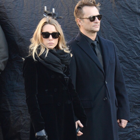 Laura Smet et David Hallyday - Arrivées des personnalités en l'église de La Madeleine pour les obsèques de Johnny Hallyday à Paris le 8 decembre 2017. © Veeren/Bestimage