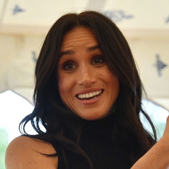 Meghan Markle reçoit les femmes qui apparaissent dans le livre de recettes ""Together, our community cookbook"" au palais Kensington à Londres le 20 septembre 2018. The Duke of Sussex, welcomes the women behind the cookbook she has championed to Kensington Palace in London.20/09/2018 - Londres