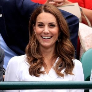 Kate Middleton, duchesse de Cambridge, dans la loge royale du court central à Wimbledon le 2 juillet 2019.