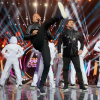 Nikos Aliagas a chanté sur le plateau de l'émission "La Chanson Challenge", le 17 août 2019 sur TF1.