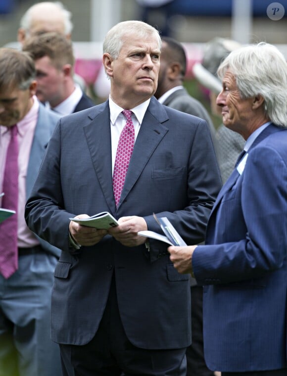 Le prince Andrew assiste à la course de chevaux King George à Ascot - Ascot le 27 juillet 2019.