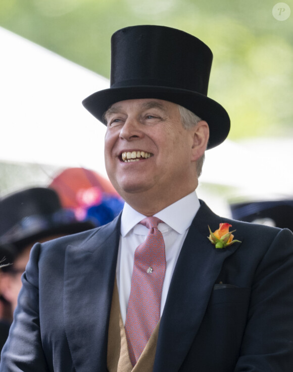 Le prince Andrew, duc d'York lors des courses de chevaux à Ascot le 21 juin 2019.