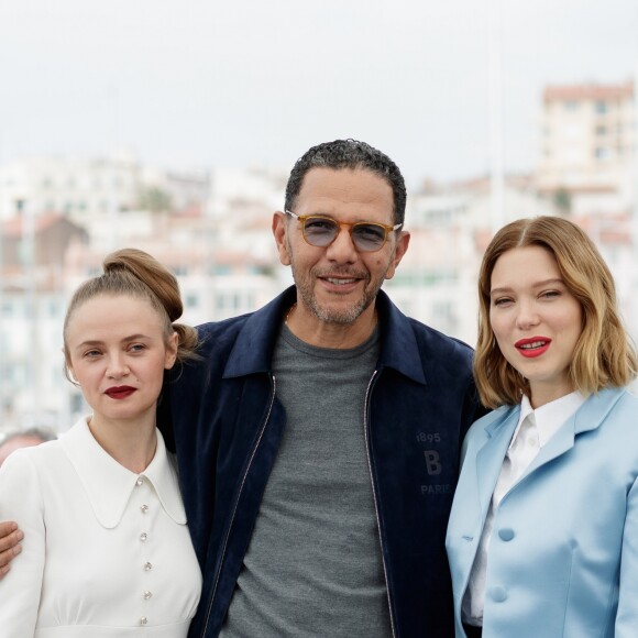 Sara Forestier, Roschdy Zem, Léa Seydoux au photocall du film Roubaix, une lumière (Oh mercy!) lors du 72ème Festival International du film de Cannes. Le 23 mai 2019 © Jacovides-Moreau / Bestimage