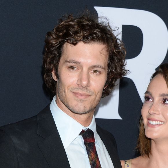 Adam Brody et sa femme Leighton Meester à la première du film "Ready or Not" au cinéma ArcLight à Los Angeles, Californie, Etats-Unis, le 19 août 2019.