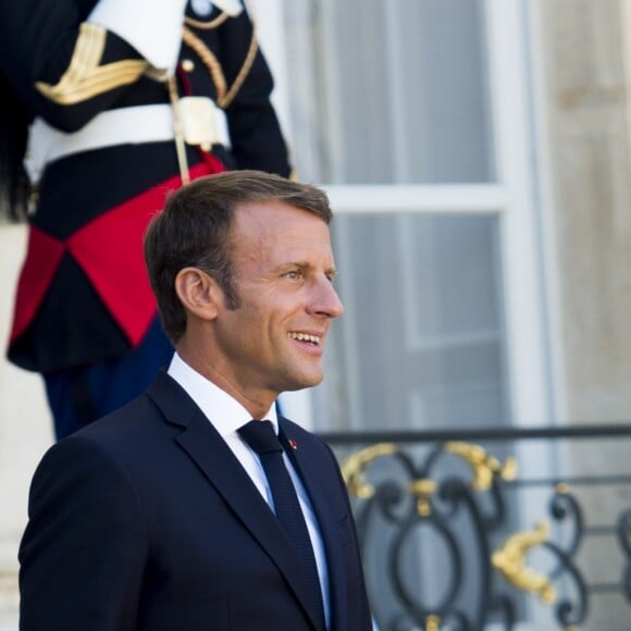 Le président Emmanuel Macron et la première dame Brigitte Macron - Le président de la République française reçoit le premier ministre de la République Hellénique au palais de l'Elysée à Paris le 22 août 2019. © JB Autissier / Panoramic / Bestimage