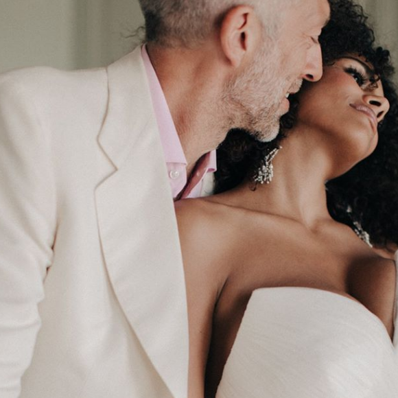 Vincent Cassel et Tina Kunakey fêtent leur premier anniversaire de mariage, le 24 août 2019.