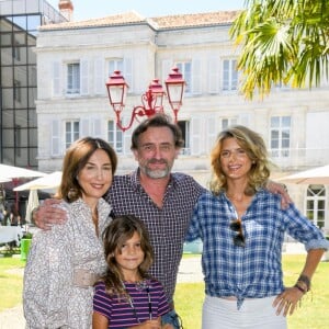 Elsa Zylberstein, Elsa Damour Cazebonne, Jean-Paul Rouve et Alice Taglioni  pour le film "Je voudrais que quelqu'un m'attende quelque part" lors de la 12ème édition du festival du Film Francophone d'Angoulême, France, le 24 août 2019. © Coadic Guirec/Bestimage