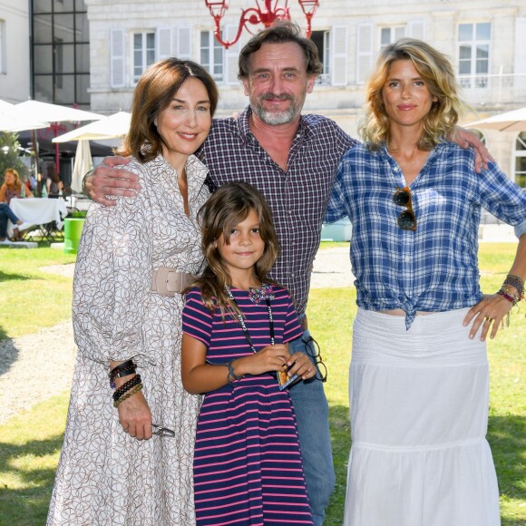 Elsa Zylberstein, Elsa Damour Cazebonne, Jean-Paul Rouve et Alice Taglioni pour le film "Je voudrais que quelqu'un m'attende quelque part" lors de la 12ème édition du festival du Film Francophone d'Angoulême, France, le 24 août 2019. © Coadic Guirec/Bestimage
