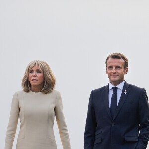 Le président français Emmanuel Macron et sa femme la Première Dame Brigitte Macron lors de l'accueil informel au sommet du G7 à Biarritz, France, le 24 août 2019. © Thibaud Moritz/Pool/Bestimage