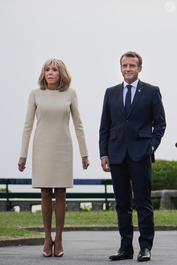 Le président français Emmanuel Macron et sa femme la Première Dame Brigitte Macron lors de l'accueil informel au sommet du G7 à Biarritz, France, le 24 août 2019. © Thibaud Moritz/Pool/Bestimage