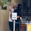 Exclusif - Dua Lipa et son petit ami Anwar Hadid sont allés manger une glace à Malibu. Le 24 août 2019.
