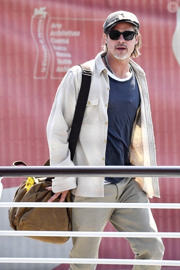 Brad Pitt arrive à Venise pour assister à la 76e Mostra. Le 27 août 2019.