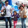Exclusif - Jenna Dewan se balade avec son compagnon Steve Kazee et sa fille Everly Tatum au Farmer Market à Los Angeles. Le 25 août 2019