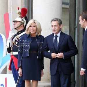 Brigitte Macron, Nicolas Sarkozy, Emmanuel Macron - Le président de la République française a reçu les membres de la délégation française de Paris2024 ainsi que ses deux prédécesseurs au palais de l'Elysée à Paris, France, le 16 septembre 2017. © Dominique Jacovides/Bestimage