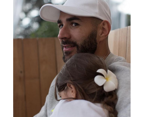 Karim Benzema et ses enfants sur Instagram.